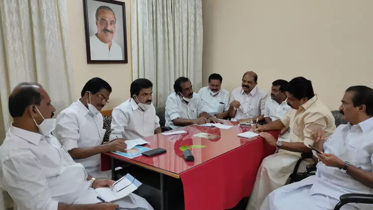 ഇടതുമുന്നണി വൻ വിജയം നേടുമെന്ന്; കേരള കോൺഗ്രസ് എം അവലോകന യോഗം ചേർന്നു ഇടതുമുന്നണി വൻ വിജയം നേടുമെന്ന്; കേരള കോൺഗ്രസ് എം അവലോകന യോഗം ചേർന്നു