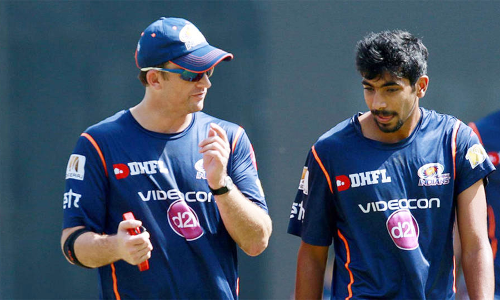 സൂര്യാസ്​തമയ സമയത്തായിരിക്കും അവൻ ഉഗ്രരൂപം പുറത്തെടുക്കുക; ബുംറ ഓസീസിനെ കശാപ്പ്​ ചെയ്യുമെന്ന്​ ബോണ്ട്​