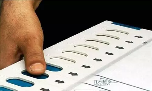 മാവൂരിൽ രണ്ടു സീറ്റിൽ അട്ടിമറി