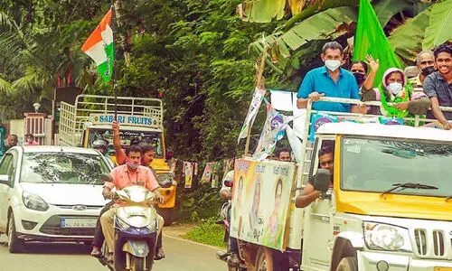 തദ്ദേശ ഭരണസ്ഥാപനങ്ങളിൽ സത്യപ്രതിജ്​ഞ തിങ്കളാഴ്ച