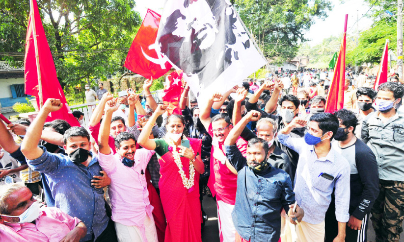 കണ്ണൂരിൽ യു.ഡി.എഫിന് ആശ്വാസ നേട്ടം കണ്ണൂരിൽ യു.ഡി.എഫിന് ആശ്വാസ നേട്ടം