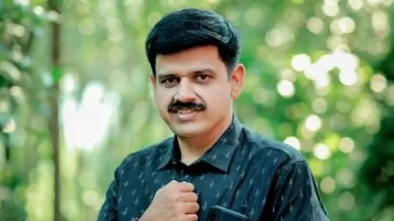 പാലക്കാട്​ കേരളത്തിലെ ഗുജറാത്താണെന്ന്​ സന്ദീപ്​ വാര്യർ