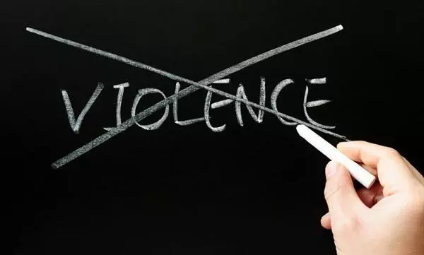 തന്നടയിലെ ലീഗ് ഓഫിസ് അടിച്ചുതകർത്തു തന്നടയിലെ ലീഗ് ഓഫിസ് അടിച്ചുതകർത്തു