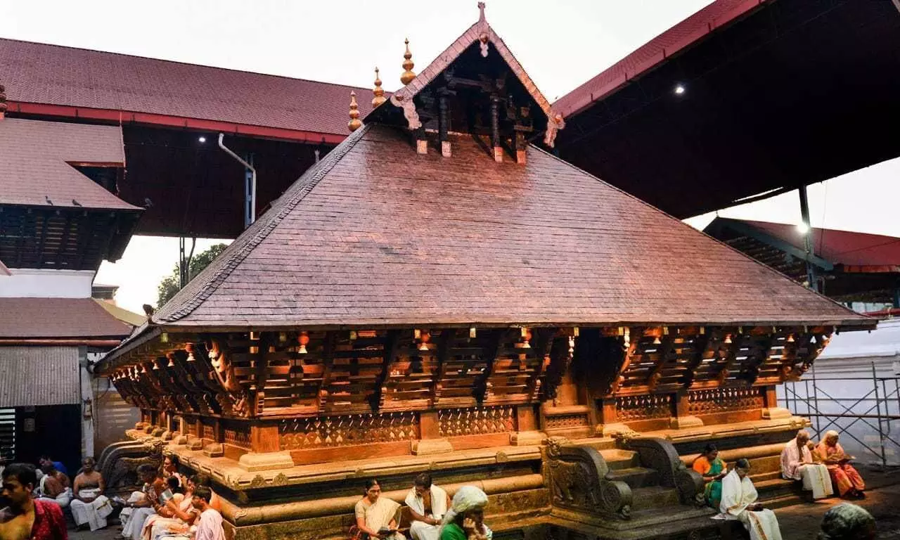 ഗുരുവായൂർ ക്ഷേത്രത്തിലെ കൂത്തമ്പലത്തിന് യുനെസ്കോ ഏഷ്യാ പെസഫിക് അവാർഡ് ഗുരുവായൂർ ക്ഷേത്രത്തിലെ കൂത്തമ്പലത്തിന് യുനെസ്കോ ഏഷ്യാ പെസഫിക് അവാർഡ്