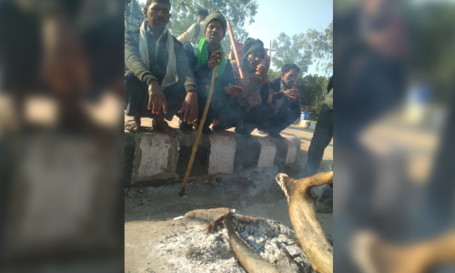 നേതാവ്​ മന്ത്രിക്കൊപ്പം പോയിട്ടും അനുയായികൾ ചില്ലയിൽ