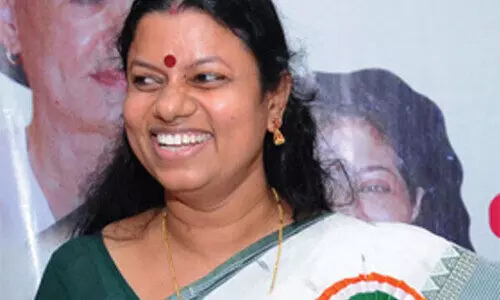 ആരിൽ നിന്നും പണം വാങ്ങിയിട്ടില്ല; പാർട്ടിയിൽ കലാപമുണ്ടാക്കാൻ നീക്കം -ബിന്ദു കൃഷ്​ണ