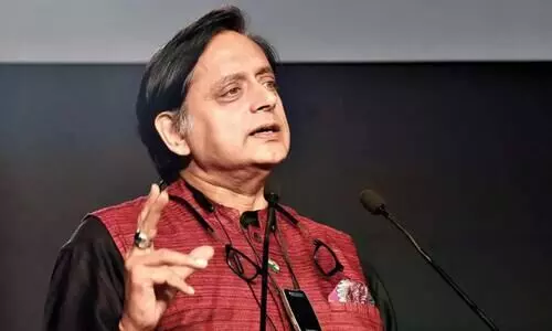 ഗോവയിൽ ബീഫ്​ ഒഴുക്കുമെന്ന്​ ബി.ജെ.പി; ഹിന്ദുത്വയുടെ ഇരട്ടത്താപ്പെന്ന്​​ ശശി തരൂർ