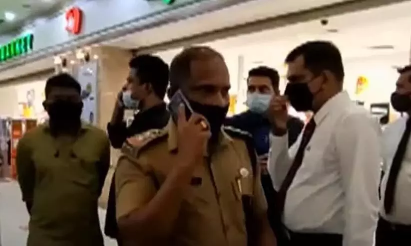 യുവനടിയെ അപമാനിച്ച സംഭവം; പ്രതികൾ മാളിനകത്ത്​ പ്രവേശിച്ചത്​ പേര്​ കോവിഡ്​ രജിസ്റ്ററിൽ രേഖപ്പെടുത്താതെ