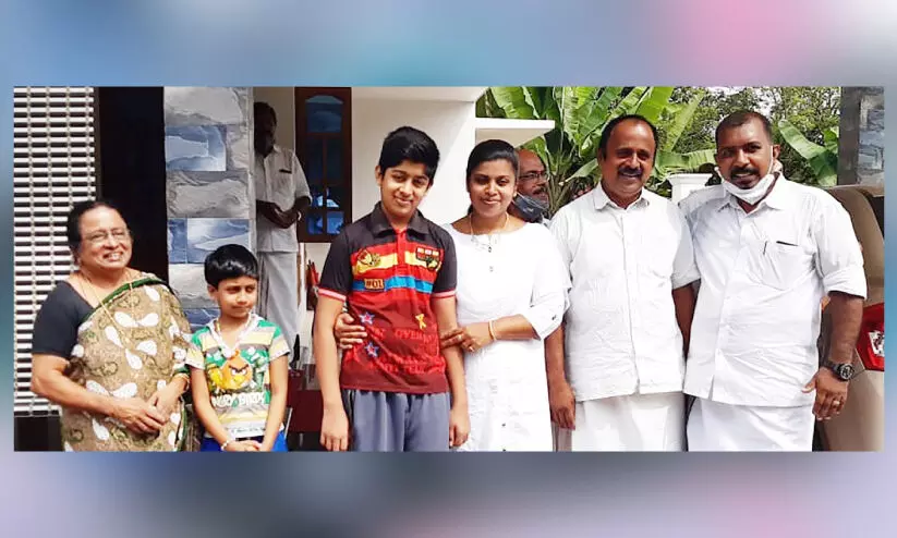 ബിൻസി മനം തുറക്കുന്നതും കാതോർത്ത്​​ രാഷ്​ട്രീയ പാർട്ടികൾ