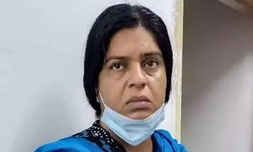 മു​ക്കു​പ​ണ്ടം പ​ണ​യം​െ​വ​ച്ച്​ 1.69 കോ​ടി ത​ട്ടി​യ സം​ഭ​വം: പ്ര​തി​ക്ക് മ​ണി​ചെ​യി​ന്‍ ഇ​ട​പാ​ടും