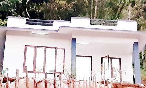 പീപ്പിൾസ്​ ഫൗണ്ടേഷൻ കനിഞ്ഞു; അജയനും കുടുംബത്തിനും സ്വന്തം വീടായി