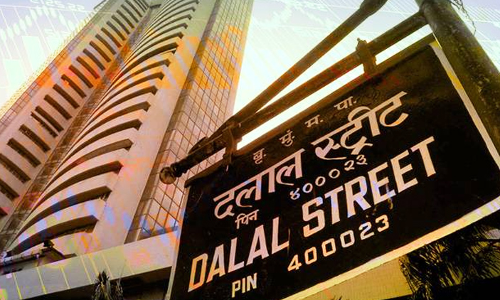 തകർച്ച എന്തെന്നറിയാതെ കുതിച്ച് വിപണി; പ്രതിദിന വിദേശ നിക്ഷേപം 3,200 കോടി കടന്നു