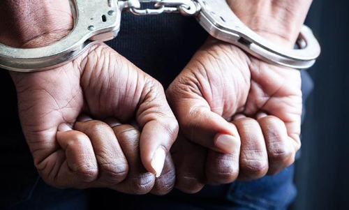 പരോളിൽ ഇറങ്ങിയ കൊലക്കേസ് പ്രതികളെ ഉടൻ അകത്താക്കണമെന്ന് ഇൻറലിജൻസ്