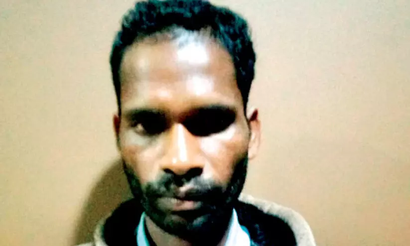 ക​ഞ്ചാ​വു​മാ​യി യു​വാ​വ് പി​ടി​യി​ൽ