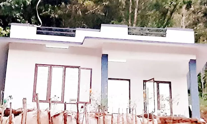 പീപ്പിൾസ്​ ഫൗണ്ടേഷൻ കനിഞ്ഞു; അജയനും കുടുംബത്തിനും സ്വന്തം വീടായി