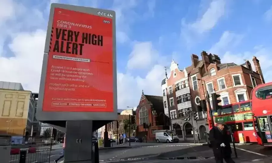 യു.എസിൽ ദിവസേന രണ്ട് ലക്ഷത്തോളം രോഗികൾ; യു.കെയിൽ കോവിഡ് നിയന്ത്രണാതീതം