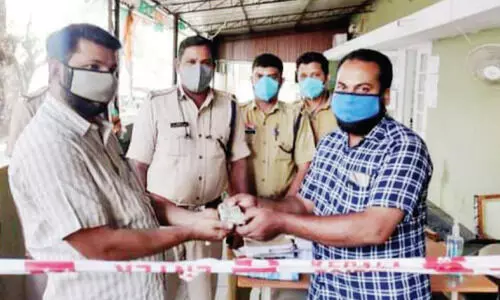 ബിജു കണ്ടു... അക്ബർ ഷായിൽ ദൈവത്തെ