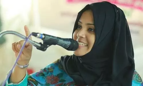 adv fathima thahiliya, facebook comment, social media