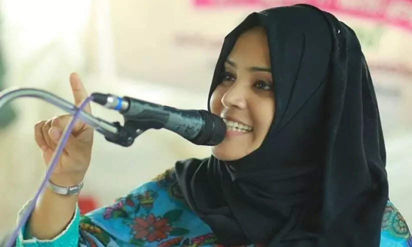 adv fathima thahiliya, facebook comment, social media