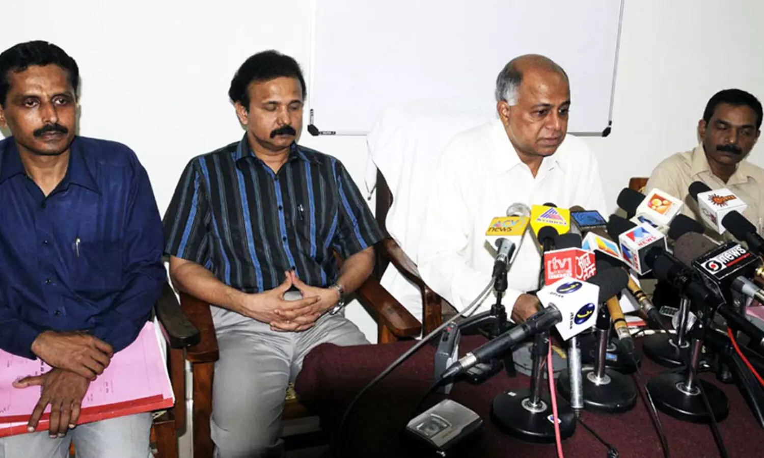 അഭയ കേസ് പ്രതികളുടെ അറസ്റ്റ് ഉത്തമ ബോധ്യത്തിലെന്ന് സി.ബി.ഐ എസ്.പി നന്ദകുമാർ നായരുടെ മൊഴി