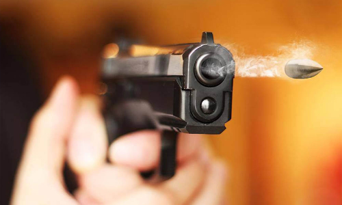 ഇടുക്കിയിൽ ഇതര സംസ്ഥാന തൊഴിലാളി വെടിയേറ്റു മരിച്ചു; സൂപ്രണ്ട് കസ്റ്റഡിയിൽ, തോട്ടം ഉടമ ഒളിവിൽ