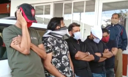 വാ​ഗ​മ​ൺ റി​സോ​ർ​ട്ടി​ലെ നി​ശാ​പാ​ർ​ട്ടി; യു​വ​തി അ​ട​ക്കം ഒ​മ്പ​തു​പേ​ർ അ​റ​സ്​​റ്റി​ൽ