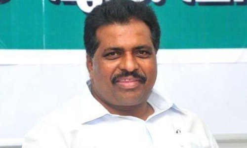 മാഷാ അല്ലാഹ്​ സ്റ്റിക്കർ ഒട്ടിച്ചപ്പോഴത്തെ പാർട്ടി സെക്രട്ടറിയാണ്​ മുഖ്യമന്ത്രി, നിങ്ങളുടെ ഈ ചെയ്​തികളിൽ ലാഭം സംഘ്​പരിവാറിനാകും