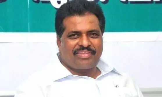 കെ. റെയിൽ പദ്ധതി: കൊടിക്കുന്നിൽ സുരേഷ് എം.പി ഉപവസിക്കുന്നു