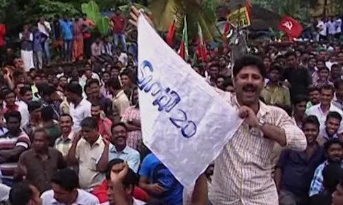 കി​ഴ​ക്ക​മ്പ​ല​ത്ത് ആ​വ​ശ്യം ചരിത്ര ബോ​ധ​വ​ത്​​ക​ര​ണം