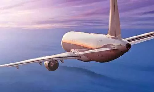 ഷാർജ വിമാനം വൈകി; പ്രതിഷേധവുമായി യാത്രക്കാര്‍