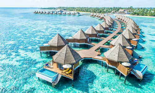 ആഘോഷത്തിനായി ആരും ഇനി ഇങ്ങോട്ടു വരേണ്ട; ഇന്ത്യക്കാരെ പൂർണമായും വിലക്കി മാലദ്വീപ്