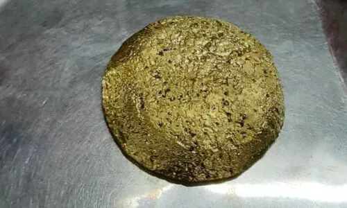 കരിപ്പൂരിൽ 55 ലക്ഷത്തിന്‍റെ സ്വർണം പിടികൂടി