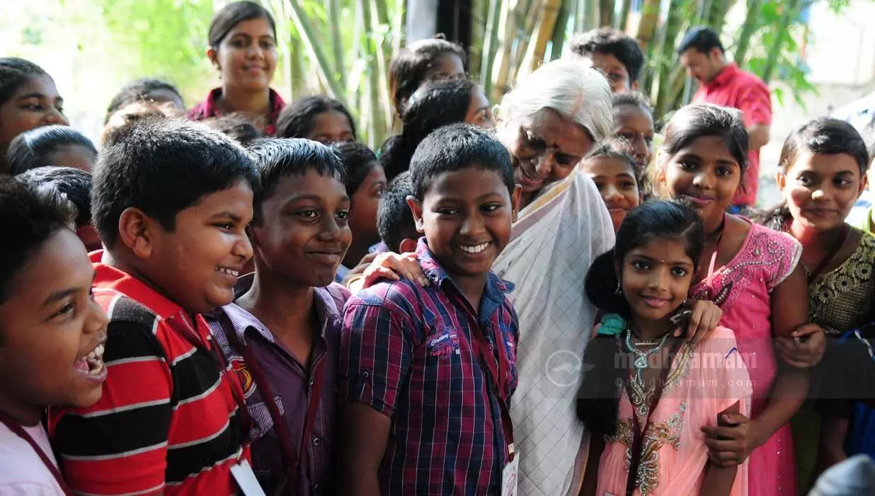 പെയ്തൊഴിഞ്ഞു...