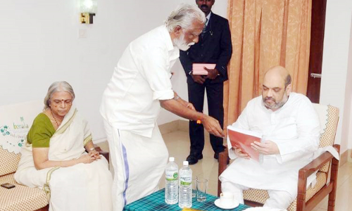 സുഗതകുമാരി ഉത്തരം തരാതെ അവശേഷിപ്പിച്ച ചോദ്യങ്ങൾ