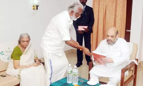 സുഗതകുമാരി ഉത്തരം തരാതെ അവശേഷിപ്പിച്ച ചോദ്യങ്ങൾ