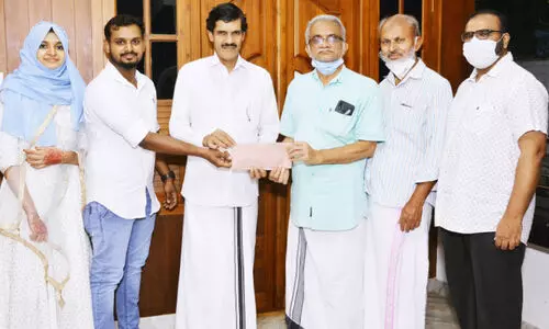 മകളുടെ വിവാഹ ചെലവുകൾ ചുരുക്കി പാലിയേറ്റിവ് കേന്ദ്രങ്ങൾക്ക് കൈത്താങ്ങ്