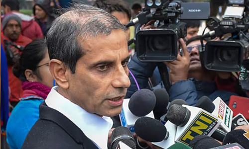 അഭിഭാഷകൻ മഹ്‌മൂദ്‌ പ്രാചയുടെ ഓഫിസിൽ വീണ്ടും പൊലീസ് റെയ്ഡ്