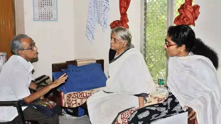 പ്രിയ കവയിത്രിയുടെ വേര്പാടില് സ്നേഹാഞ്ജലികളുമായി പ്രവാസലോകം പ്രിയ കവയിത്രിയുടെ വേര്പാടില് സ്നേഹാഞ്ജലികളുമായി പ്രവാസലോകം