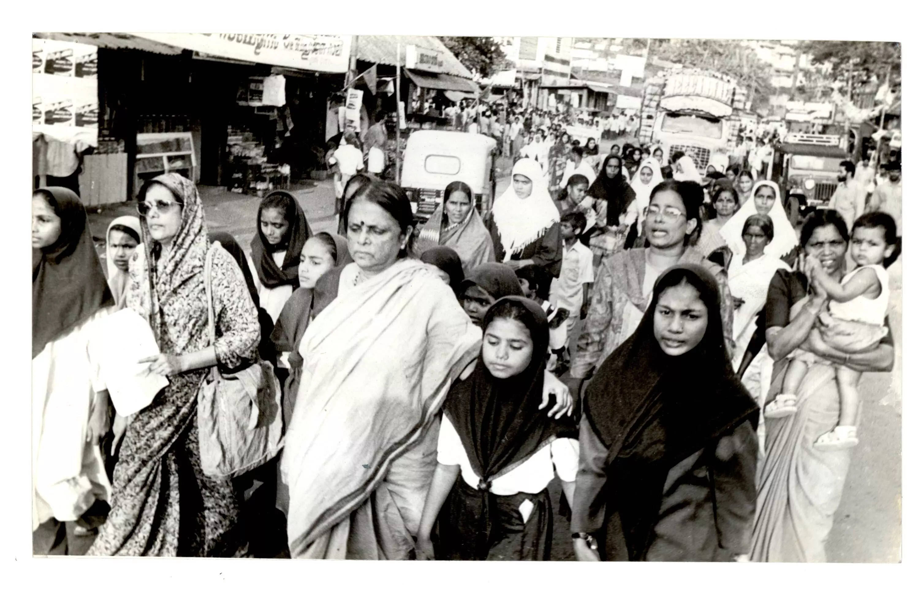 ചാലിയാറിനുവേണ്ടി നിലകൊണ്ട ടീച്ചർ