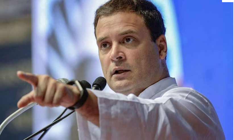 അർണബിന് സൈനിക വിവരങ്ങൾ നൽകിയത് ആരെന്ന് രാഹുൽ ഗാന്ധി അർണബിന് സൈനിക വിവരങ്ങൾ നൽകിയത് ആരെന്ന് രാഹുൽ ഗാന്ധി