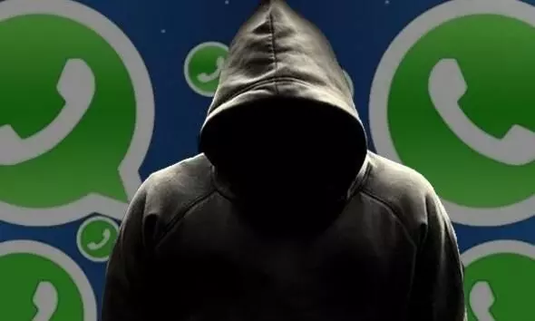 വീട്ടിലിരുന്ന് പണി തരും; സൂക്ഷിക്കണം, വാട്സപ്പിലൂടെ വരുന്ന ജോലി വാഗ്ദാനങ്ങളെ