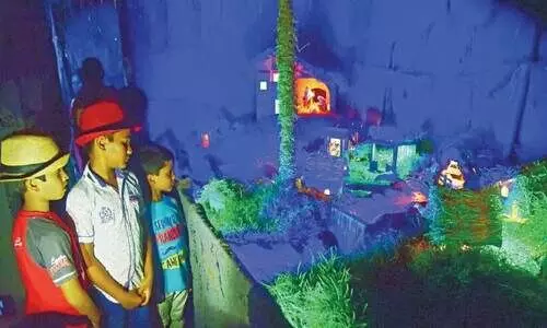 തി​രു​പ്പി​റ​വി ഒാ​ർ​മ​യി​ൽ ക്രി​സ്​​മ​സ്​