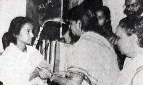 കരാ​ട്ടേ കളരിയിൽ പോരാളിയായെത്തിയ സുഗതകുമാരി ടീച്ചറെ സ്​മരിച്ച്​ കോക്കല്ലൂർ