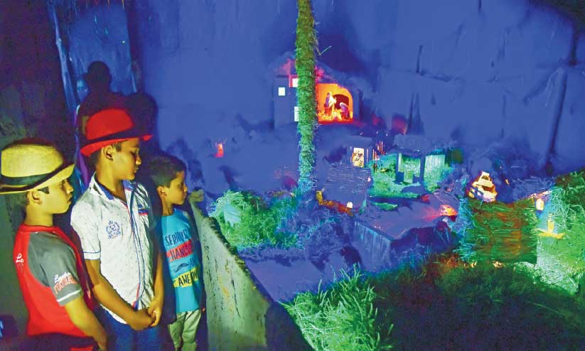 തിരുപ്പിറവി ഒാർമയിൽ ക്രിസ്മസ് തിരുപ്പിറവി ഒാർമയിൽ ക്രിസ്മസ്