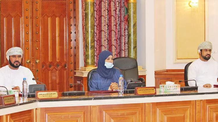 അനധികൃത പരസ്യ ബോർഡുകൾ സ്ഥാപിക്കുന്നതിന് നിയന്ത്രണം വരും അനധികൃത പരസ്യ ബോർഡുകൾ സ്ഥാപിക്കുന്നതിന് നിയന്ത്രണം വരും