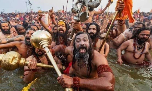 ഉത്തരാഖണ്ഡ്​ സർക്കാർ സഹകരിച്ചില്ലെങ്കിൽ മഹാകുംഭമേള സ്വന്തം നിലയിൽ നടത്തുമെന്ന്​ അഖാഡ പരിഷത്ത്​