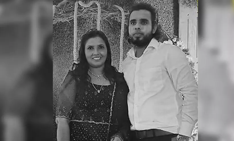 കാരക്കോണത്തെ 51കാരിയുടെ മരണം കൊലപാതകം; ഷോക്കടിപ്പിച്ചുകൊന്നത് ഭർത്താവെന്ന് പൊലീസ് കാരക്കോണത്തെ 51കാരിയുടെ മരണം കൊലപാതകം; ഷോക്കടിപ്പിച്ചുകൊന്നത് ഭർത്താവെന്ന് പൊലീസ്