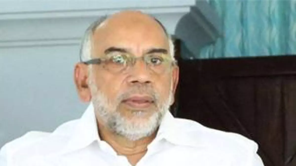 കേരളത്തിന്‍റെ മൊത്തം അട്ടിപ്പേറവകാശം മുഖ്യമന്ത്രിക്ക് ആരും നൽകിയിട്ടില്ല: കെ.പി.എ മജീദ്