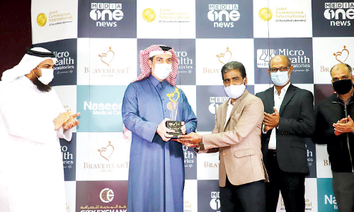 സേവനത്തി​െൻറ മഹാമാതൃക തീർത്തവർക്ക്​ മീഡിയവൺ ആദരം