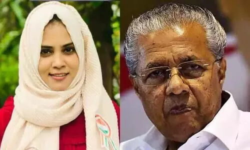 Fathima Tahilia face book post against pinarayi